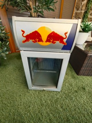 Mini Nevera Red Bull Baby Cooler ECO