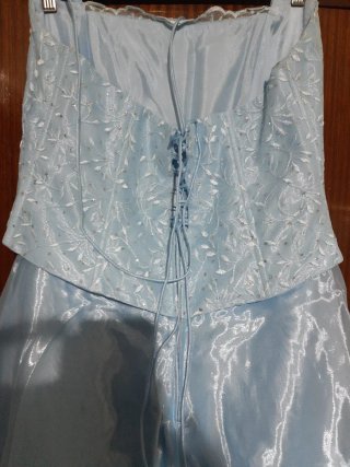 Elegante vestido azul para 15 años o boda