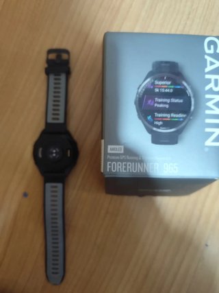 Garmin Forerunner 965 Smartwatch AMOLED