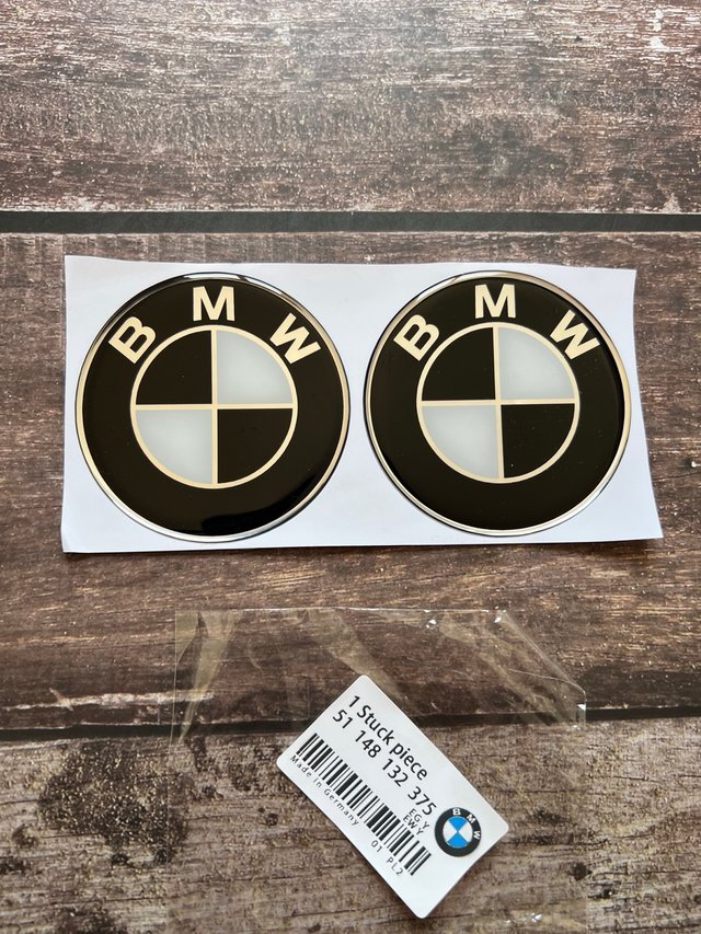 2 EMBLEMAS GEL BMW LOGO NEGRO CARENADO DEPOSITO