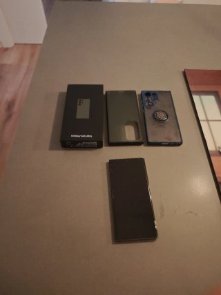 Vendo o cambio Samsung S23 Ultra 512GB Green