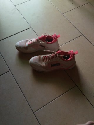 Zapatillas K-SWISS Talla 45 Rosa/Blanco