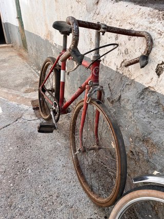 Bicicletas antiguas (2 unidades)