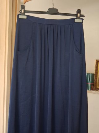 Falda larga Stradivarius Talla S