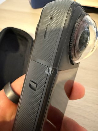 Cámara Insta360 X5 + Accesorios