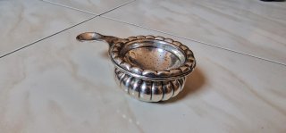 Coladera Antigua de Plata