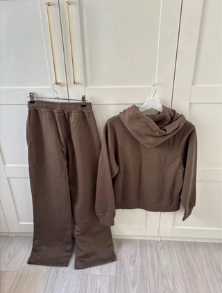 Conjunto Zara chándal felpa marrón