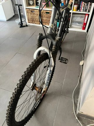 Bicicleta Felt Gris