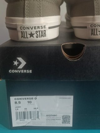Converse Casual Verde oliva Talla 42 (en caja)