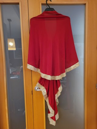 Vestido y Túnica Romana con Hebilla Dorada