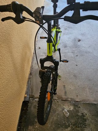 Bicicleta Rockrider infantil verde