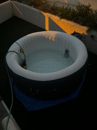 Jacuzzi inflable Bestway gris y blanco