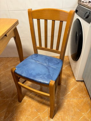 Mesa extensible 110/170-70 roble miel + 2 sillas