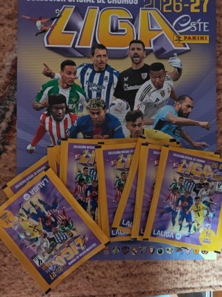 Álbum LaLiga Este 2026-27 + 10 Sobres Cromos