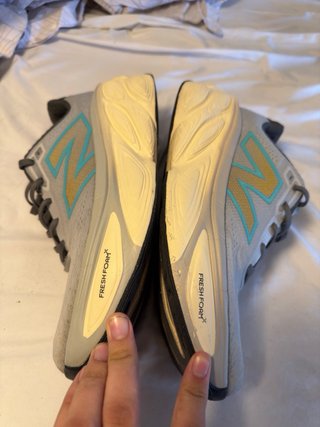 New Balance Fresh Foam More v5 Gris/Azul