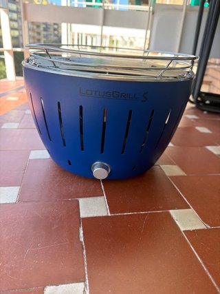 Barbacoa Carbón LotusGrill Azul