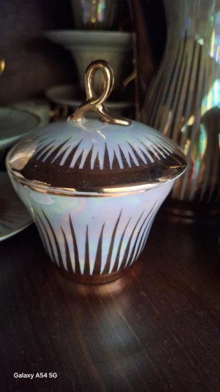 Juego de café 12 tazas + lechera y azucarero