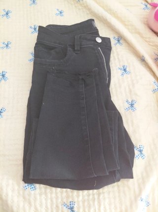 Pantalones vaqueros apretados
