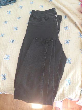 Pantalones vaqueros apretados