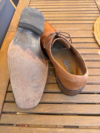 Zapatos de vestir de cuero marrón