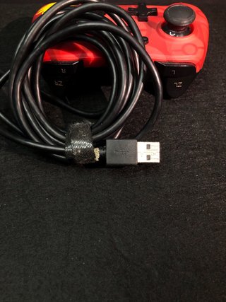 Mando Nintendo Switch Pikachu
