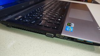 Ordenador Portátil Asus i7 con Windows 11