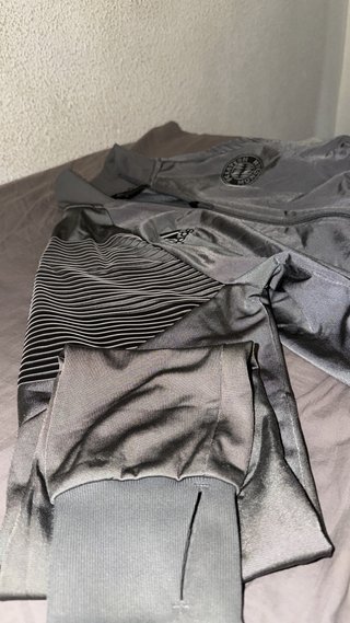Chaqueta Adidas Bayern Múnich Verdadera Talla S