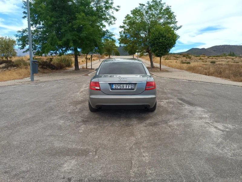 Audi A6 2006, foto 2