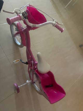 Bicicleta infantil rosa con ruedines (me custo 120