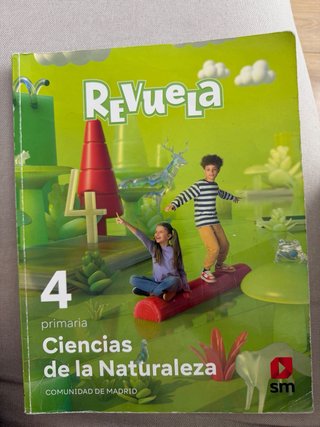 Lote libros 4º Primaria (EMAT, Revuela SM, Anaya)