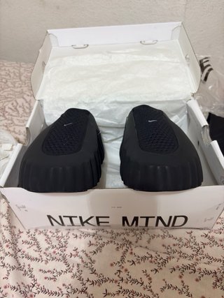 Nike Mind 001 Zuecos Negros