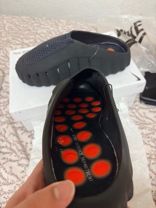 Nike Mind 001 Zuecos Negros