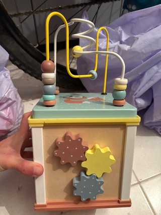 Cubo madera sensorial actividades