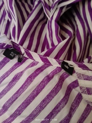 Vestido rayas morado y blanco con gran lazada