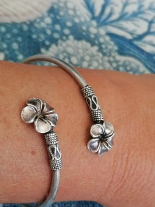 Brazalete Plata Flores Artesanal India