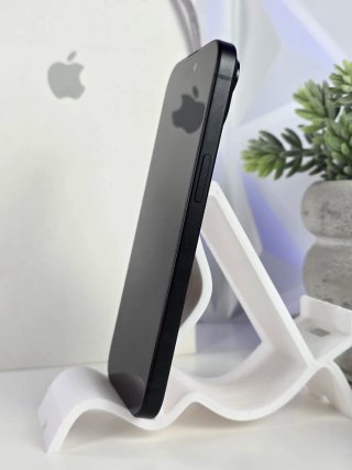 NUEVO iPhone 15 Negro 128GB 97% Batería original