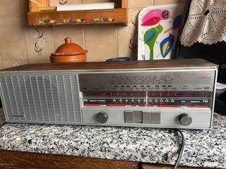 Radio Philips Antigua Marrón/Gris