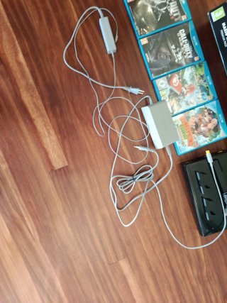 Nintendo Wii U Mario Kart 8 Premium Pack