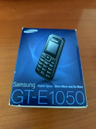 Móvil Samsung GT-E1050  Libre Plata/Blanco