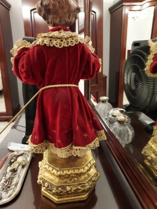 Antigüedad figura religiosa niño