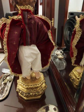 Antigüedad figura religiosa niño