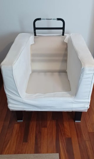 Sillón blanco de tela