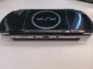 PSP 3000 Negra