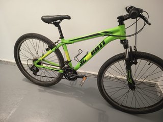 Bicicleta Montaña Verde