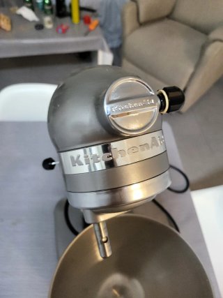 Batidor y espátula KitchenAid