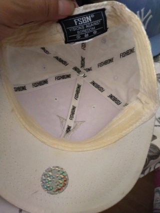 Gorra Fishbone  Blanca