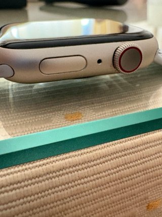 Apple Watch S7 45mm GPS + Celular. Muy poco uso.