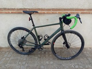 Bicicleta Gravel Triban mejorada