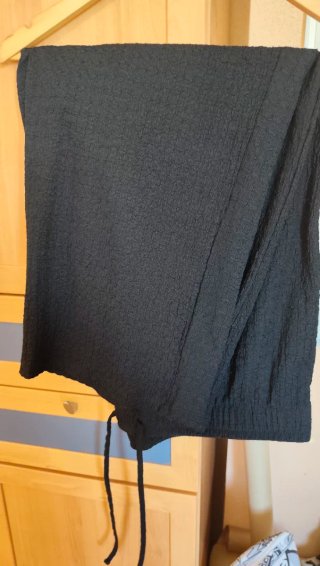 Pantalón ancho mujer talla 50 negro,bajo redondead