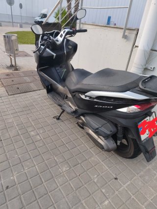 Kawasaki J300 ABS - 46000 Kms